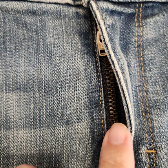 WHITE HOUSE BLACK MARKET The Skinny Crop Blue Medium Wash Embellished Ankle Wm 6 - Picture 7 of 12